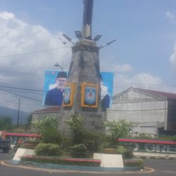 Icon Tugu Prasasti Kalpataru Simbul Kecamatan Sandubaya