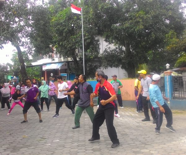 Desa Sembung Senam Lawan Corona