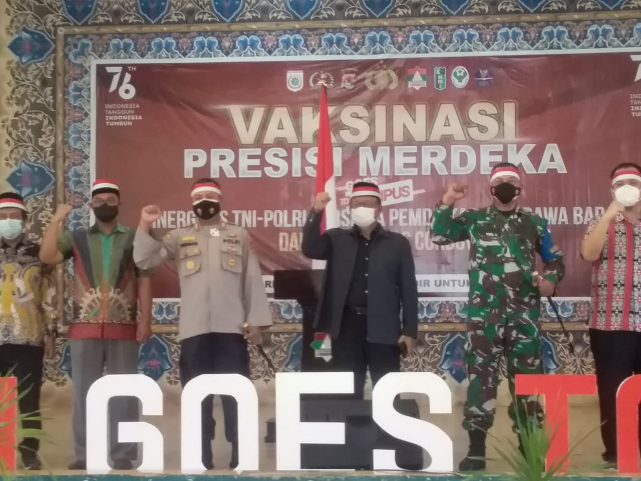 Sinergitas TNI-Polri Vaksinasi Presisi Merdeka Goes to Campus Dengan UCSB-Pemda
