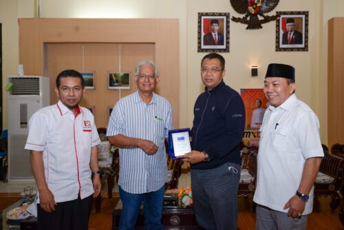 Gubernur NTB Dr. H. Zulkieflimansyah Menerima Audiensi Pengurus Pusat Asosiasi Perusahaan Pekerja Migran Indonesia (DPP APPMI) di Ruang Tamu Vip Bizam pada Kamis (9/6).