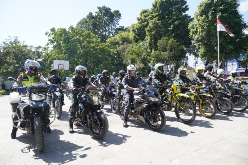 Lanjutan Touring berbagi kasih HUT ke 77 TNI, Koramil wilayah Kota Mataram sasaran.