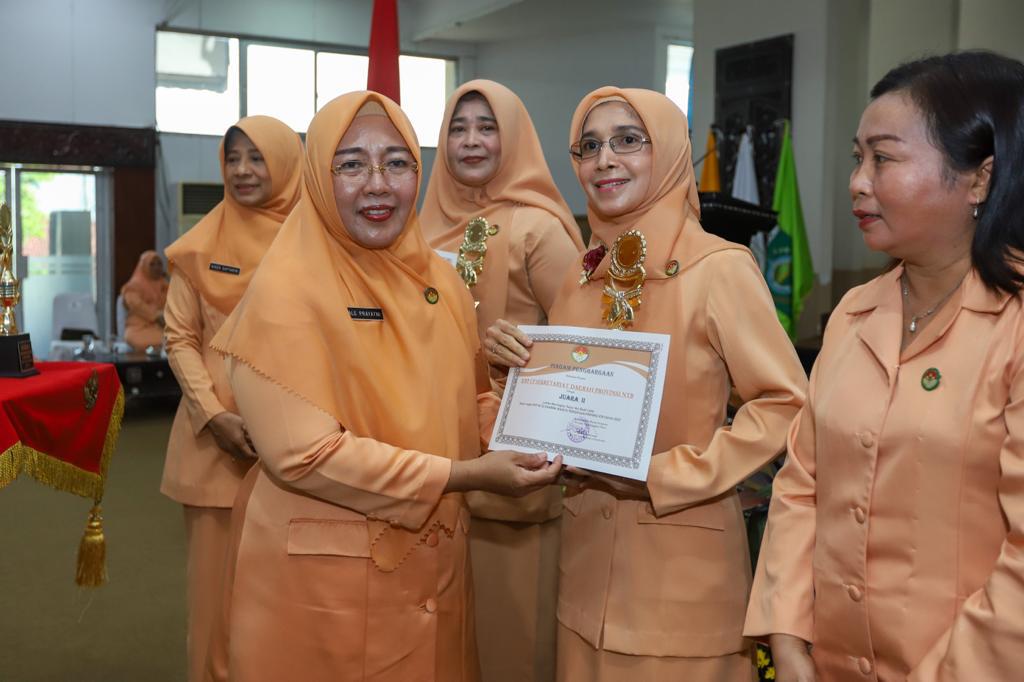 Bunda Niken : Ibu yang Cerdas Kunci Ketahanan Keluarga