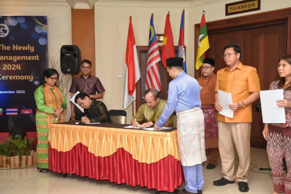 Gubernur Bang Zul Harap AASMT Buka Perusahaan di NTB