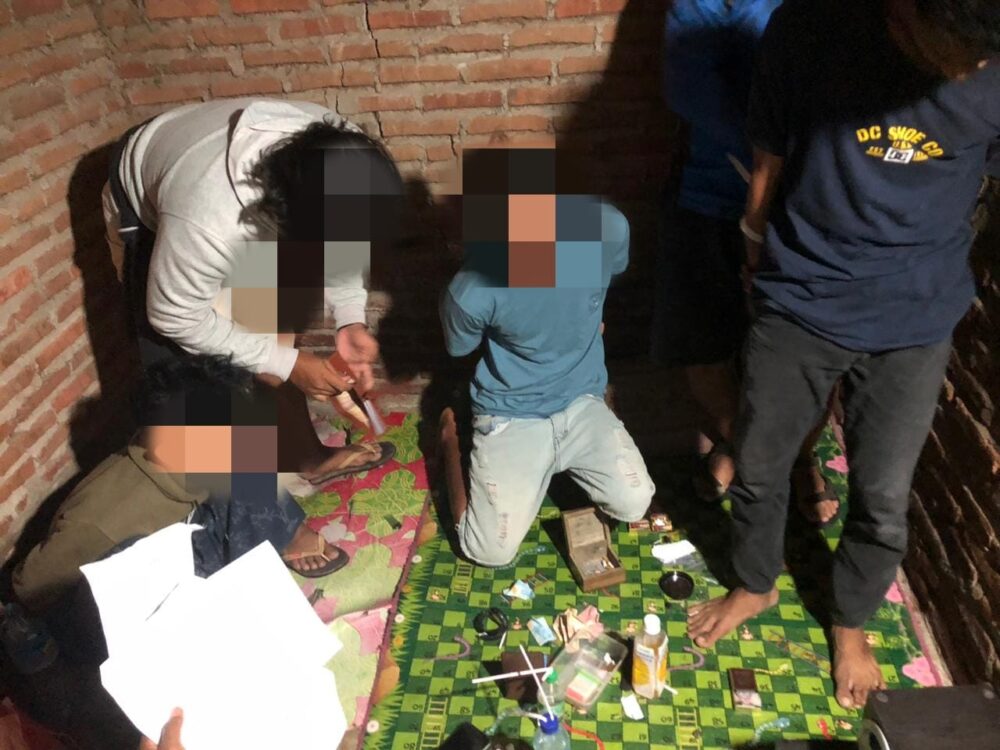 Jelang Nataru, Tim Cobra Polres Loteng Tangkap Tiga Pemuda Pengedar Sabu di wilayah Pujut