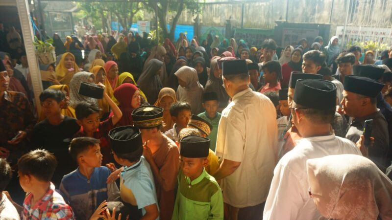 Sambangi Yayasan Ar-Rahman Masbagik, Gubernur Dikepung 1000 Yatim