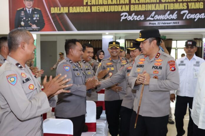 Kapolres Loteng Sambut KUNKER Kapolda NTB Kapolres Loteng Sambut KUNKER Kapolda NTB