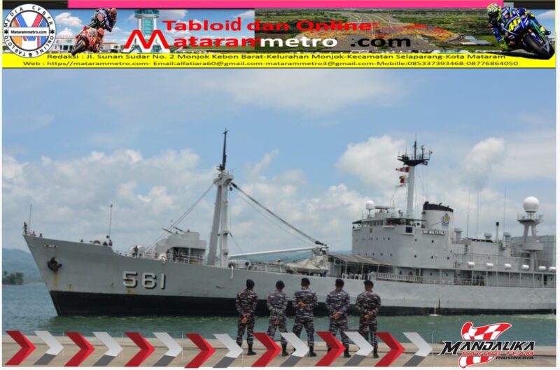 Kapal Perang Canggih Milik TNI AL Lego Jangkar Di Dermaga Lembar !!!!!