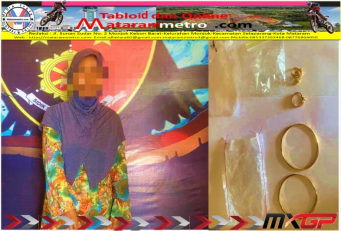 IRT Digelandang Timsus Ke Mapolsek Woja Diduga Curi Perhiasan Diduga Curi Emas Perhiasan, Seorang Irt Diamankan Timsus Elang Ke Mapolsek Woja