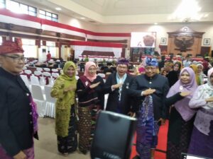 Gemerlap Rapat Paripurna DPRD NTB  Peringati HUT NTB KE – 65 Nuansa Pelangi SASAMBO