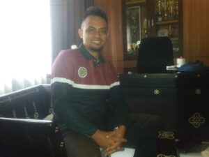 Mulya Hidayat, S.S.T.P., Lurah Monjok Barat 