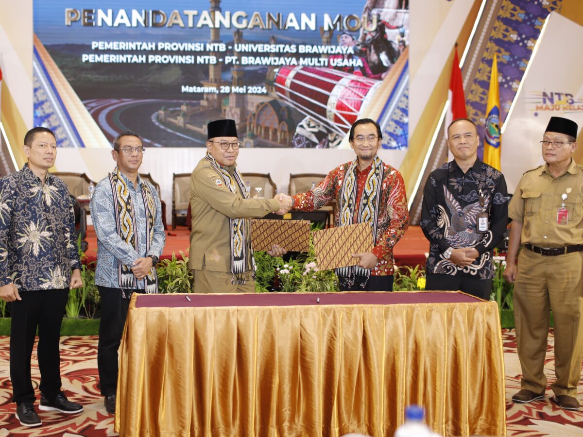 Pj Gubernur Buka Seminar Nasional Transformasi pembangunan NTB menyongsong Indonesia Emas 2045, Sekaligus Tanda Tangan MoU dengan UNBRA