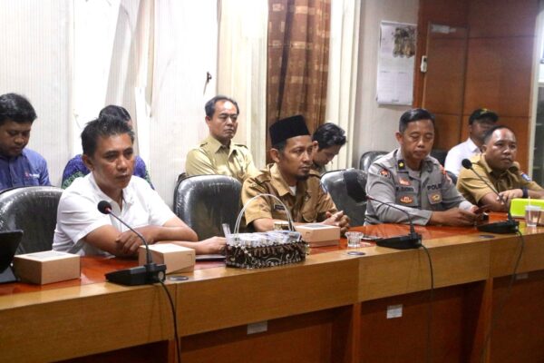 Diskominfotik NTB dan DPRD NTB Rapat Kerja Bahas Raperda Penyelenggaraan Kominfo
