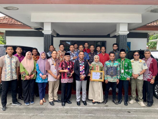 Raih Terbaik 1 Anugerah Keterbukaan Informasi Publik, Kadiskominfotik Dr Najamudin Ingatkan Perkuat Koordinasi Antar PPID
