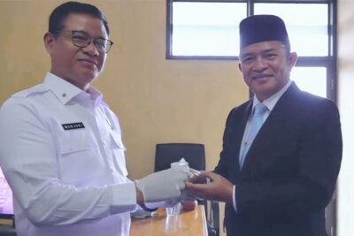 Pintu Ruang Rapat Paripurna Dikonci, Anggota DPRD NTB Tes Urine Dadakan,