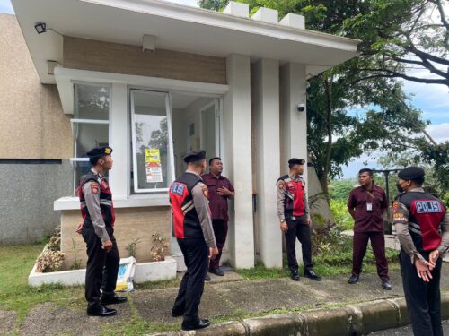 Jaga Harkamtibmas, Patroli Kota Presisi Polda NTB Sambangi Perumahan Grand Natura