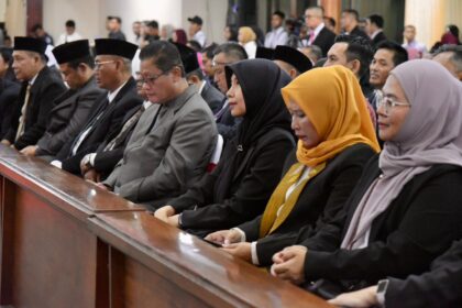 Pidato Perdana Gubernur NTB Penuhi Ruang Sidang Paripurna DPRD Dengan Visi Makmur Mendunia