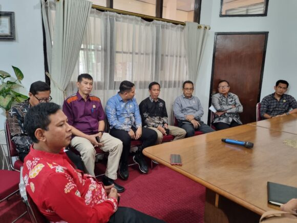 Disnak NTB Terima Kunker Komisi 2 DPRD Sumbawa Konsolidasi Tata Niaga Ternak Antar Pulau