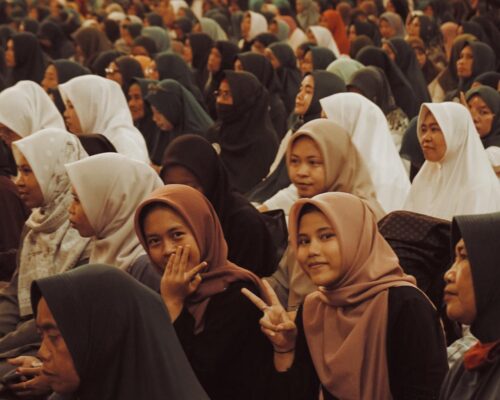 Memajukan NTB, Perempuan Harus Bersatu