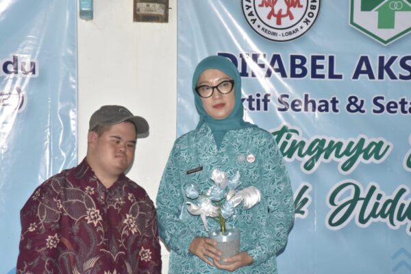 Bunda Sinta Lantik dan Resmikan Kader Posyandu DIFABEL AKSES