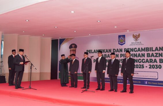 Gubernur NTB Lantik Pimpinan BAZNAS Provinsi NTB Masa Bakti 2025 - 2030