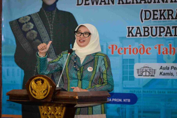 Wujudkan Pengrajin yang Makmur Mendunia, Dekranasda NTB Fokus Reaktivasi Koperasi dan Perlindungan Hak Cipta