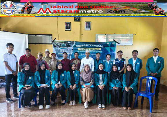 Pemdes Montong Are Terima KKP UIN Bawa Misi Desa Digital dan UMKM Halal