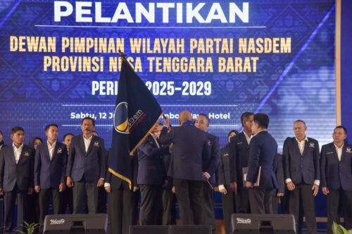 Ketua DPW Nasdem NTB Mori Hanafi Resmi Dilantik, Miq Iqbal Berpesan Agar Solidaritas Tetap Terjaga Untuk Kemajuan NTB