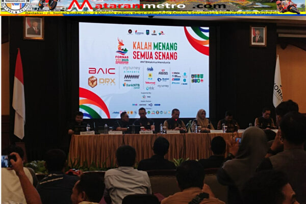 Konfrensi Pers Festival Olahraga Rakyat Nasional ke VIII (FORNAS VIII) tahun 2025 di Balroom Lombok Raya Hotel Senin 14 Juli 2025