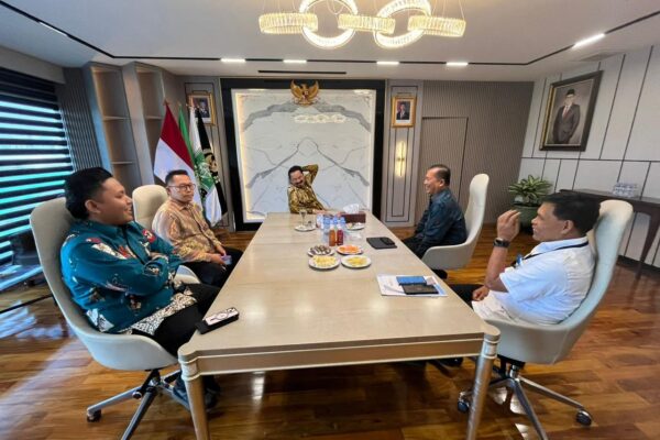 Deputi Kemendes Ke NTB Bahas Pelaksanaan Program Desa Berdaya di 106 Desa