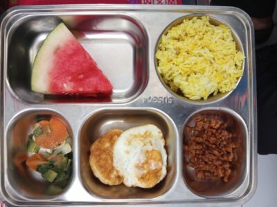 MBG Motifator Peningkatan Kehadiran Siswa SMKN 1 Kuripan