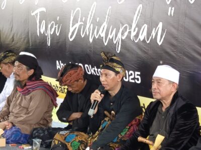 Sembek Bura’ Sakeral Sesepuh Laskar Sasak Dukung L. Kamsu Kadriyan Menuju Rektorat Unram