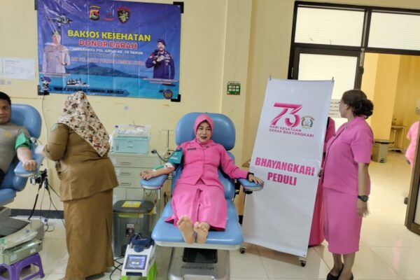 Kapolres Lombok Utara dan Bhayangkari Turun Tangan Bhakti Sosial, Setetes Darah Demi Kemanusian