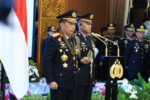 Kapolda NTB Raih Bintang Bhayangkara Pratama