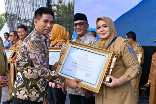 Penghargaan Upakarya Wanua Nugraha, Desa/Kelurahan Berprestasi NTB Diraih Pagesangan Barat