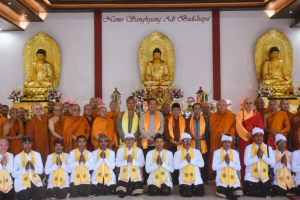 Gubernur NTB Resmikan Dua Vihara, Simbol Kedamaian dan Toleransi