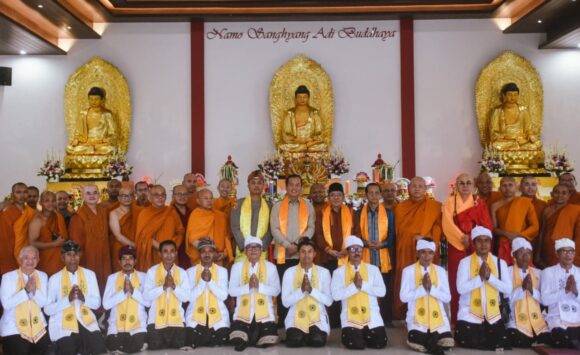 Gubernur NTB Resmikan Dua Vihara, Simbol Kedamaian dan Toleransi