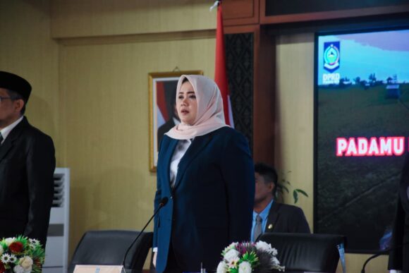 DPRD, Bahas Raperda Prakasa Gubernur NTB Tentang Pajak Daerah dan Retribusi daerah