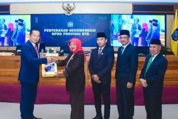 DPRD NTB Sampaikan Rekomendasi LKPJ 2025, Gubernur Tekankan Kerja Kolektif Hadapi Tantangan Daerah