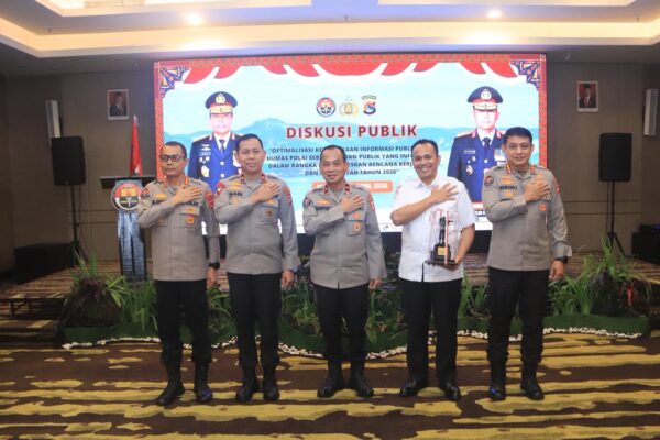 Wakapolda NTB Buka Diskusi Keterbukaan Informasi Publik, Dorong Polri Lebih Informatif