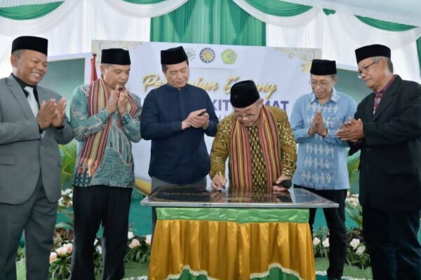 Mendikdasmen dan Gubernur NTB Resmikan RS UMMAT untuk Perkuat Layanan Kesehatan