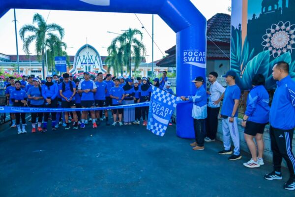 Sekda NTB Lepas 550 Runners pada Road to Mataram Menuju Pocari Sweat Run Lombok 2026