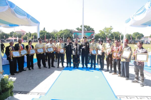 Gelar Upacara Hari Bhayangkara ke-80, Kapolda NTB Pimpin Refleksi Pengabdian 5 Agenda Prioritas Polri