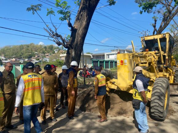TRC Infrastruktur NTB Gerak Cepat Perbaiki Akses RSUD Sering