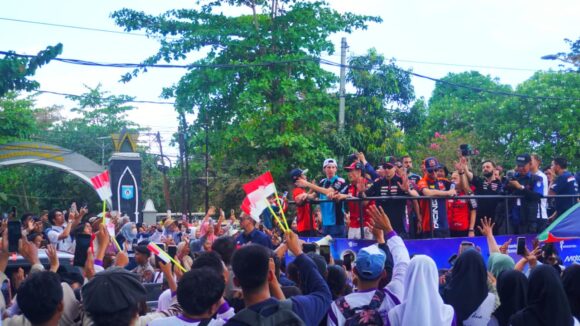 Dari Euforia ke Pundi-Pundi: Riders Parade Hidupkan Ekonomi UMKM NTB